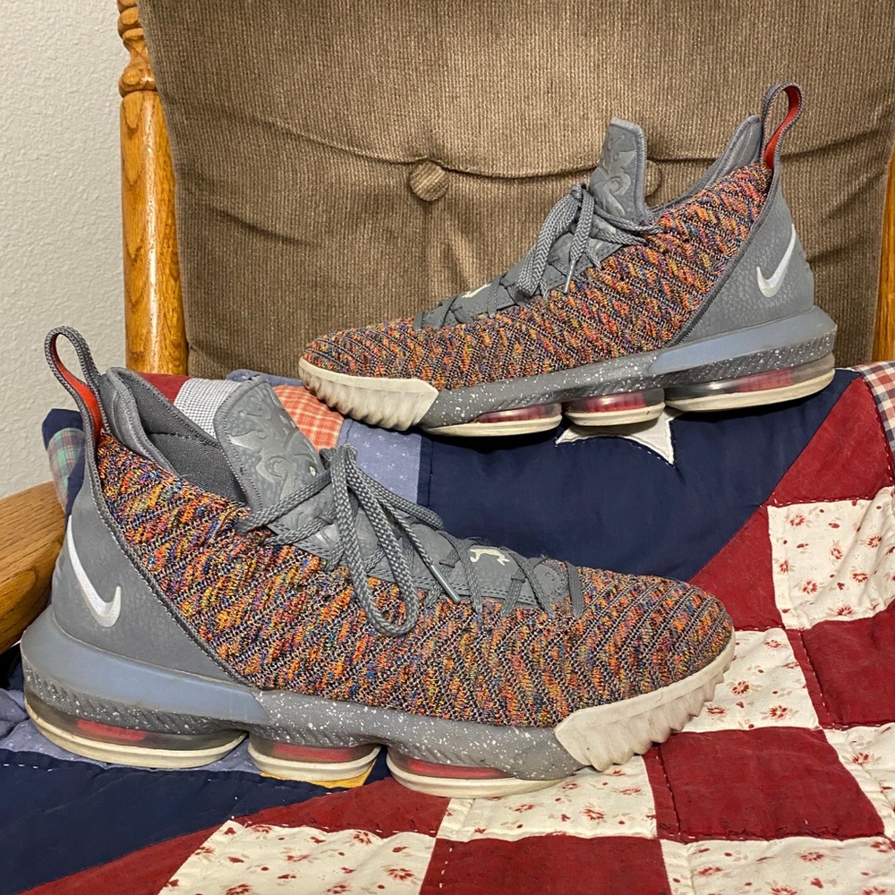 Lebron 16